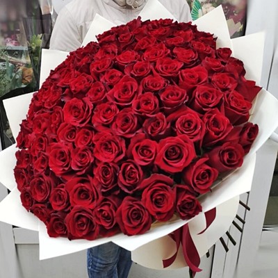 Novosibirsk çiçek gönderimi