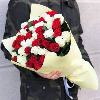 Ukrayna Boyarkaya çiçek gönderimi